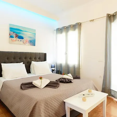 Luxury Lake View Center House Agios Nikolaos  Exterior photo