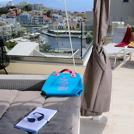 Luxury Lake View Center House Agios Nikolaos  Exterior photo