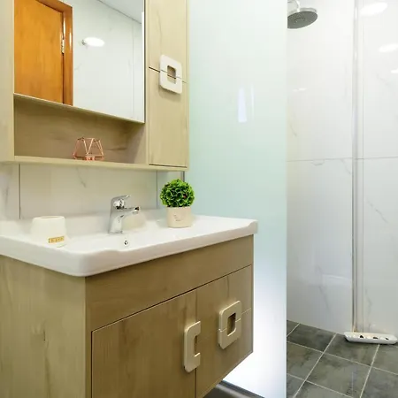 Luxury Lake View Center House Agios Nikolaos  Exterior photo